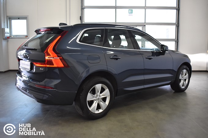 VOLVO XC60 B4 (d) automatico Core
